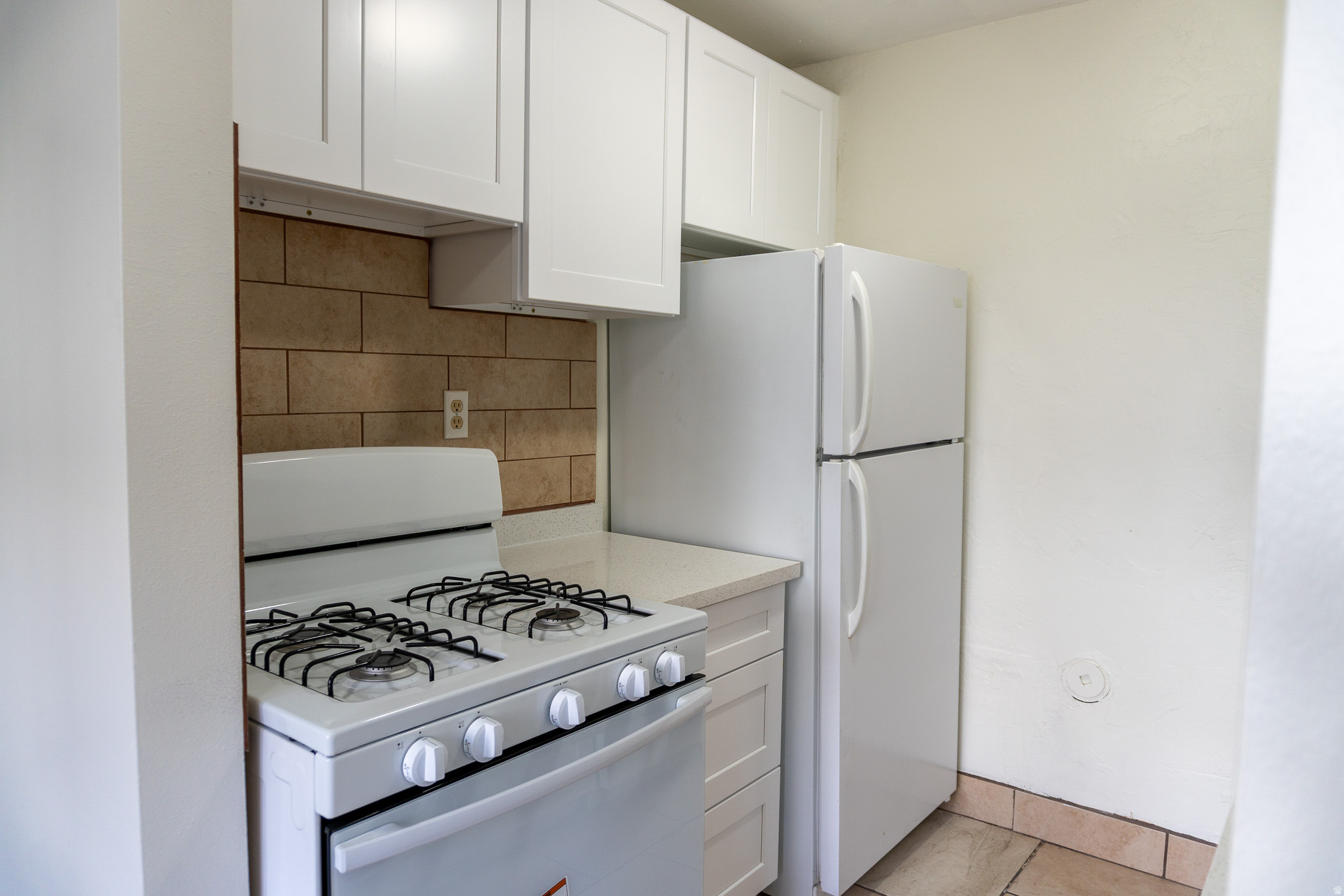 THE WILLOWBROOK CONDO - Residential