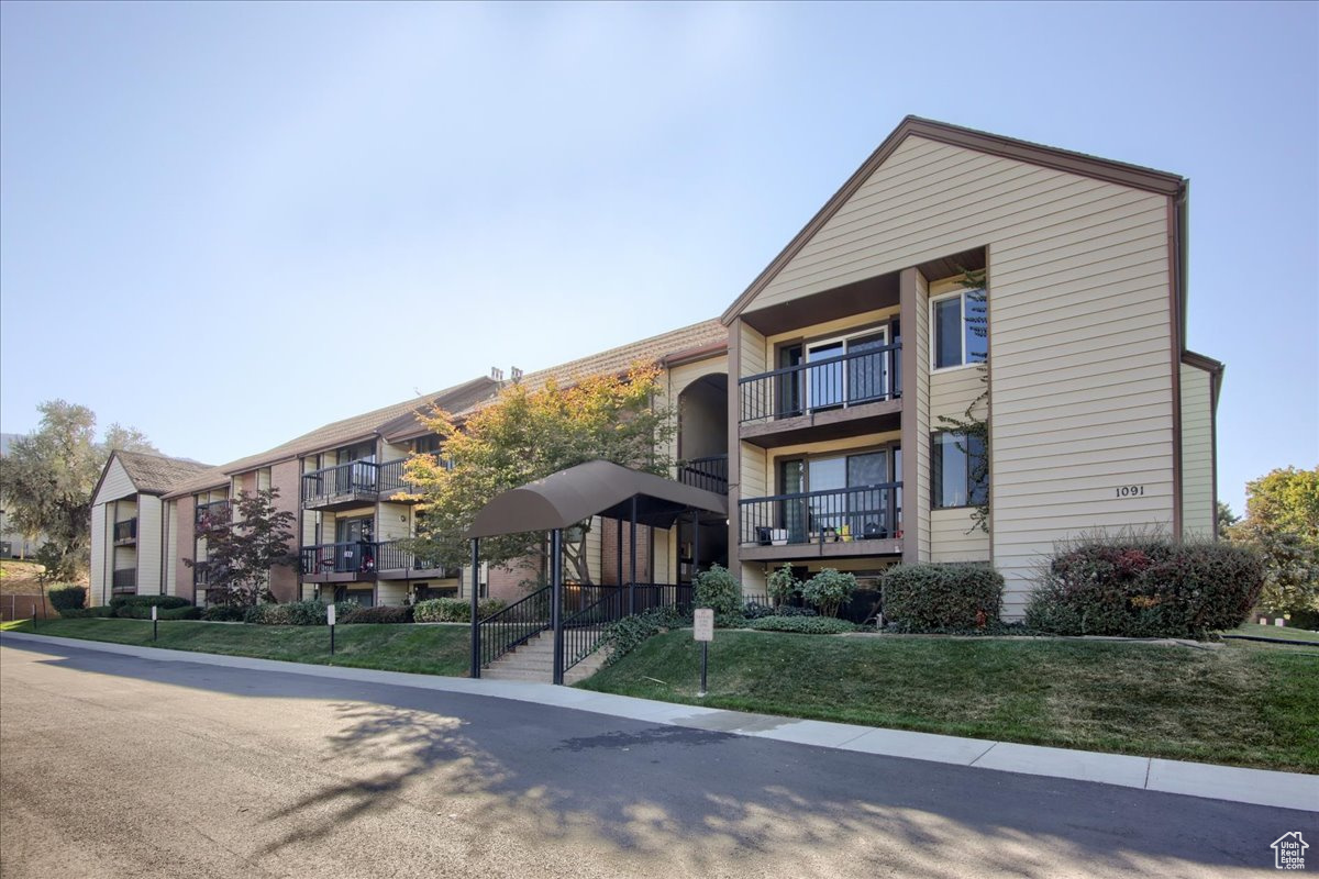1091 Country Hills Dr #306, Ogden, Utah image 1