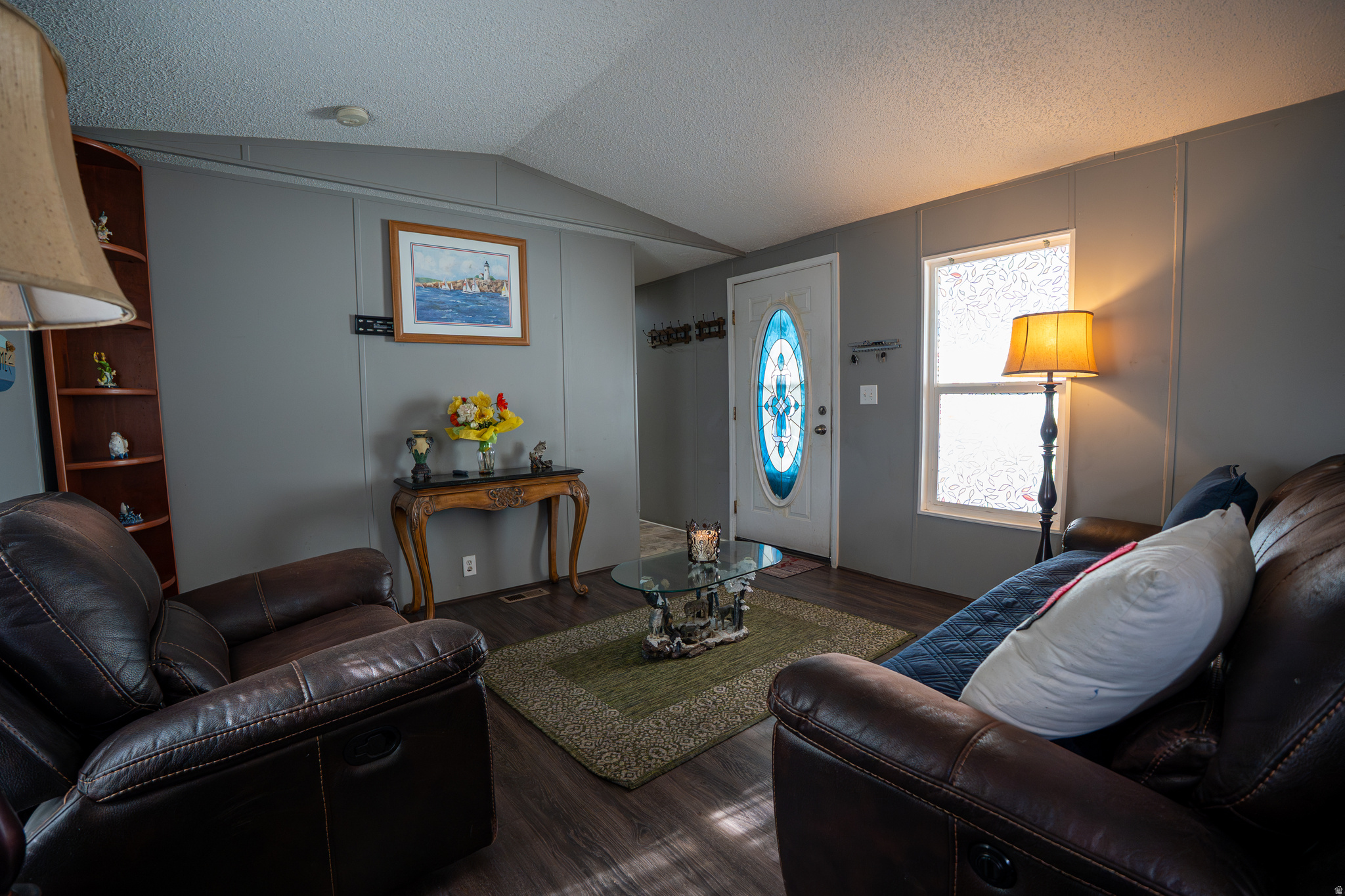 RIVERSIDE COMMUNITY - Residential