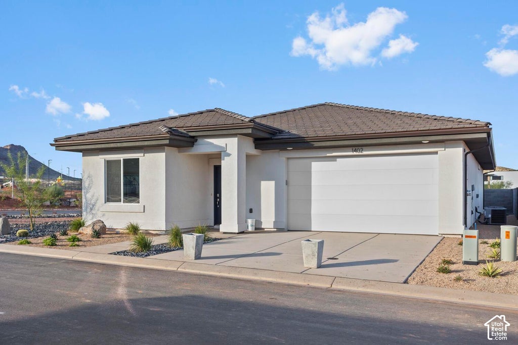 Photo of 1692 S SINAWAVA DR #4162, Washington, UT 84780 (MLS # 2188701)