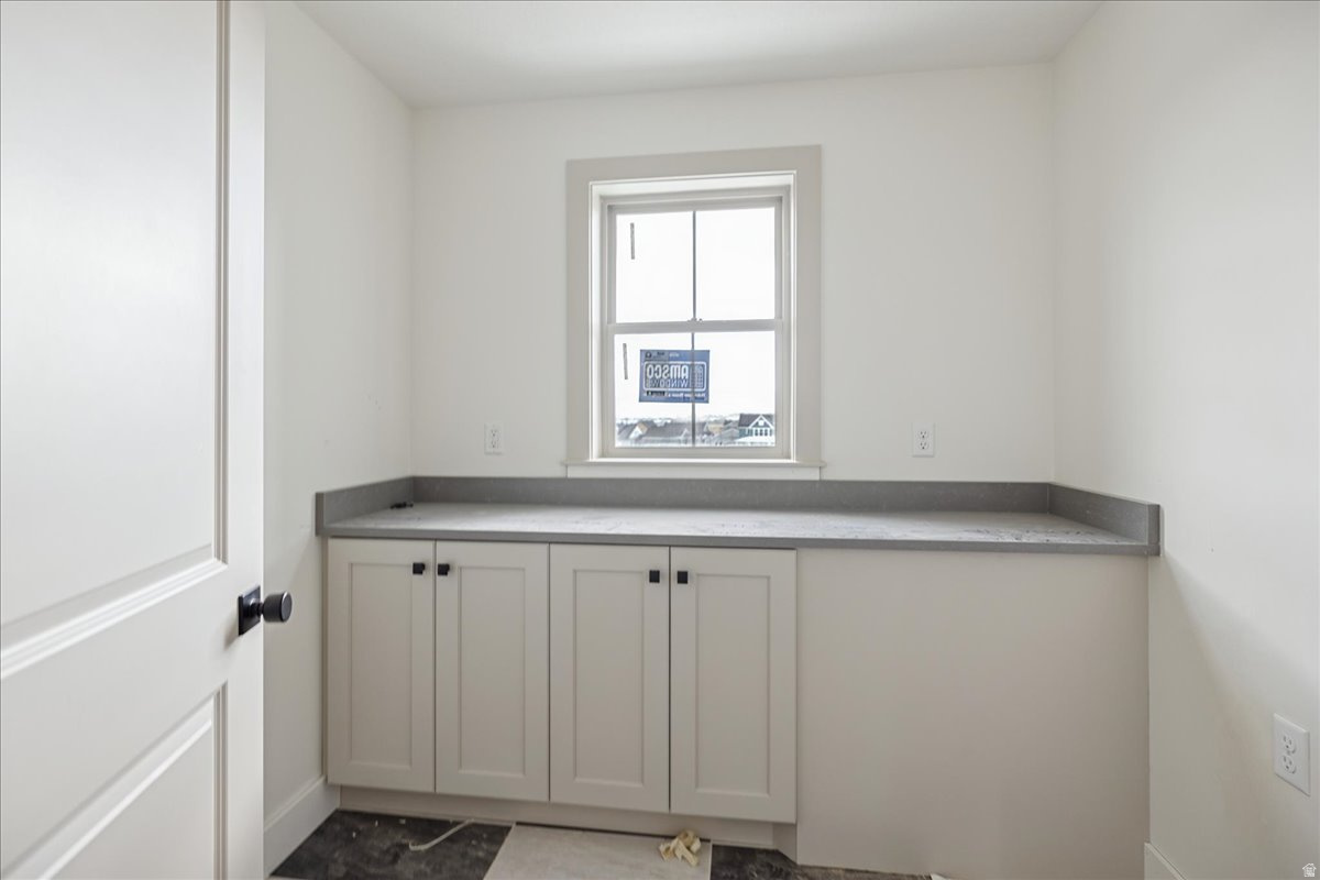 DAYBREAK - Residential