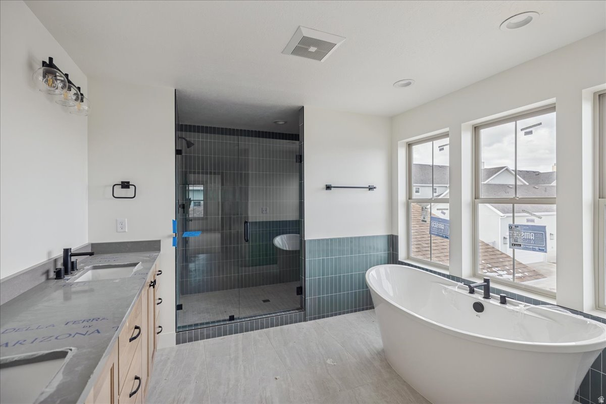 DAYBREAK - Residential