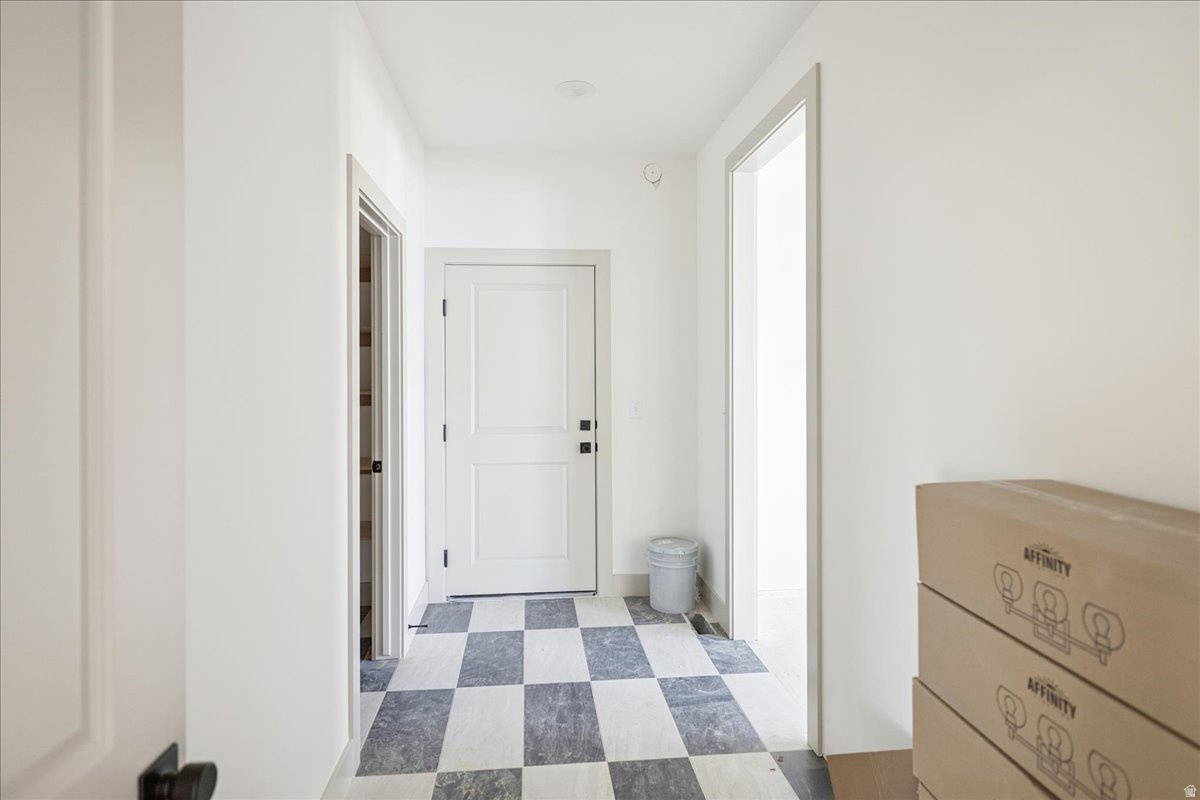 DAYBREAK - Residential