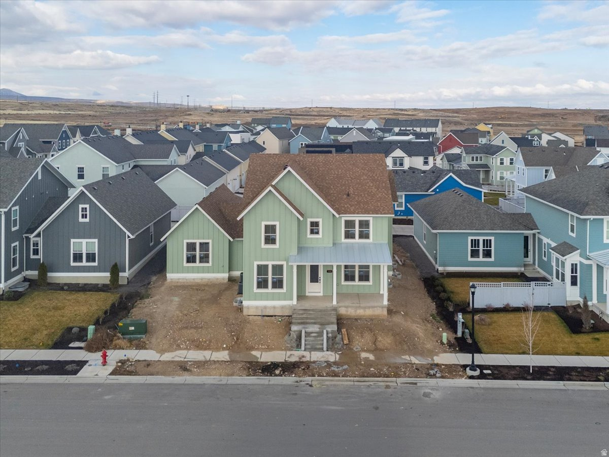 DAYBREAK - Residential