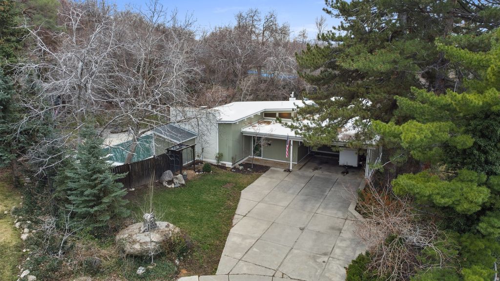 Photo of 3417 S FILLMORE, Ogden, UT 84403 (MLS # 2142408)