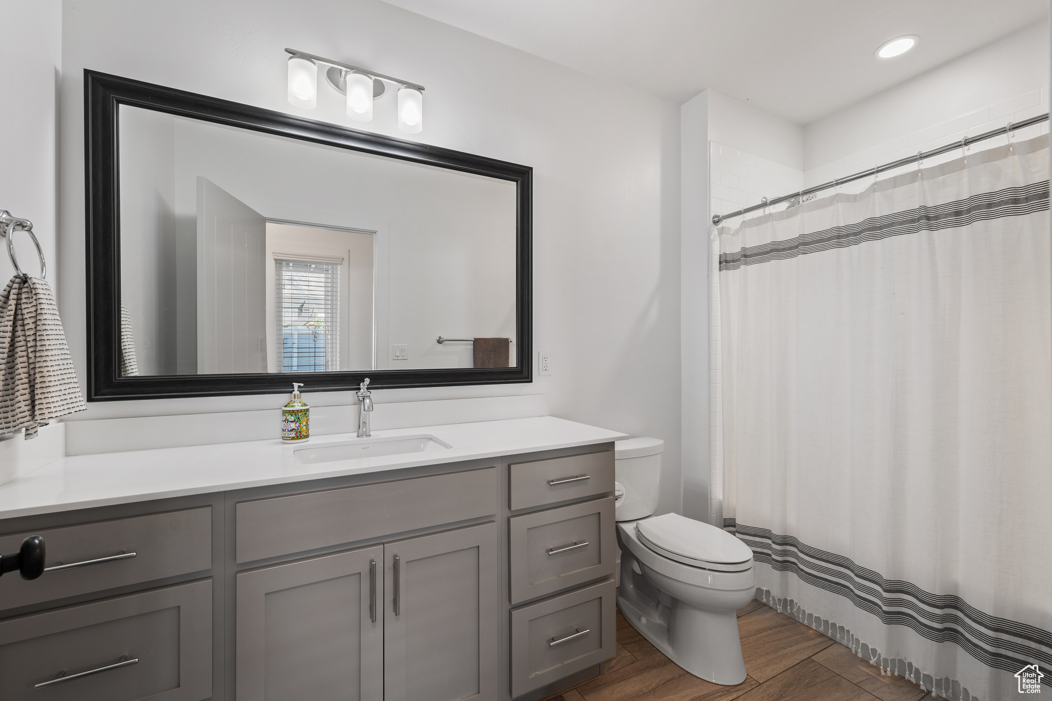 SKYE ESTATES - Residential