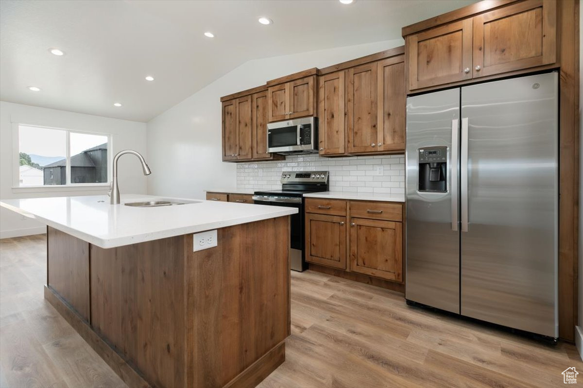 SADDLE CROSSING - Residential