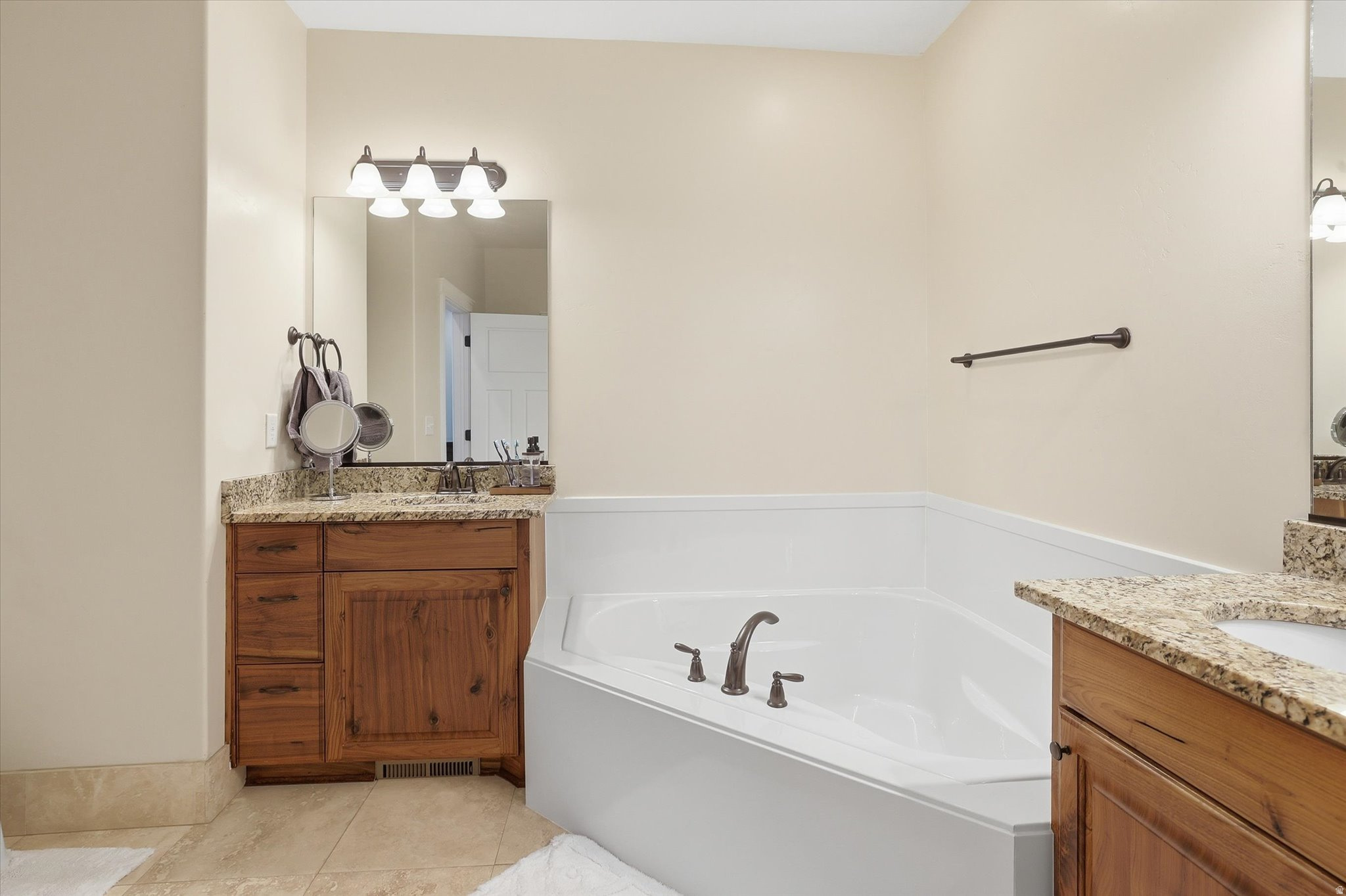 WILDERCREST - Residential