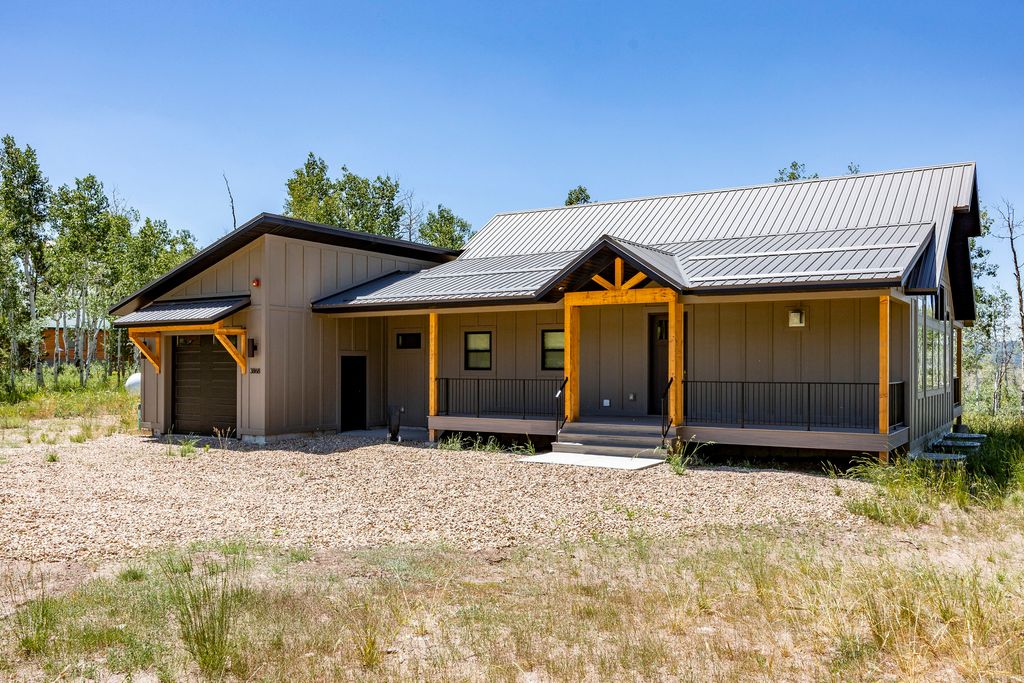 Photo of 3868 ASPEN CIR, Kamas, UT 84036 (MLS # 2149321)