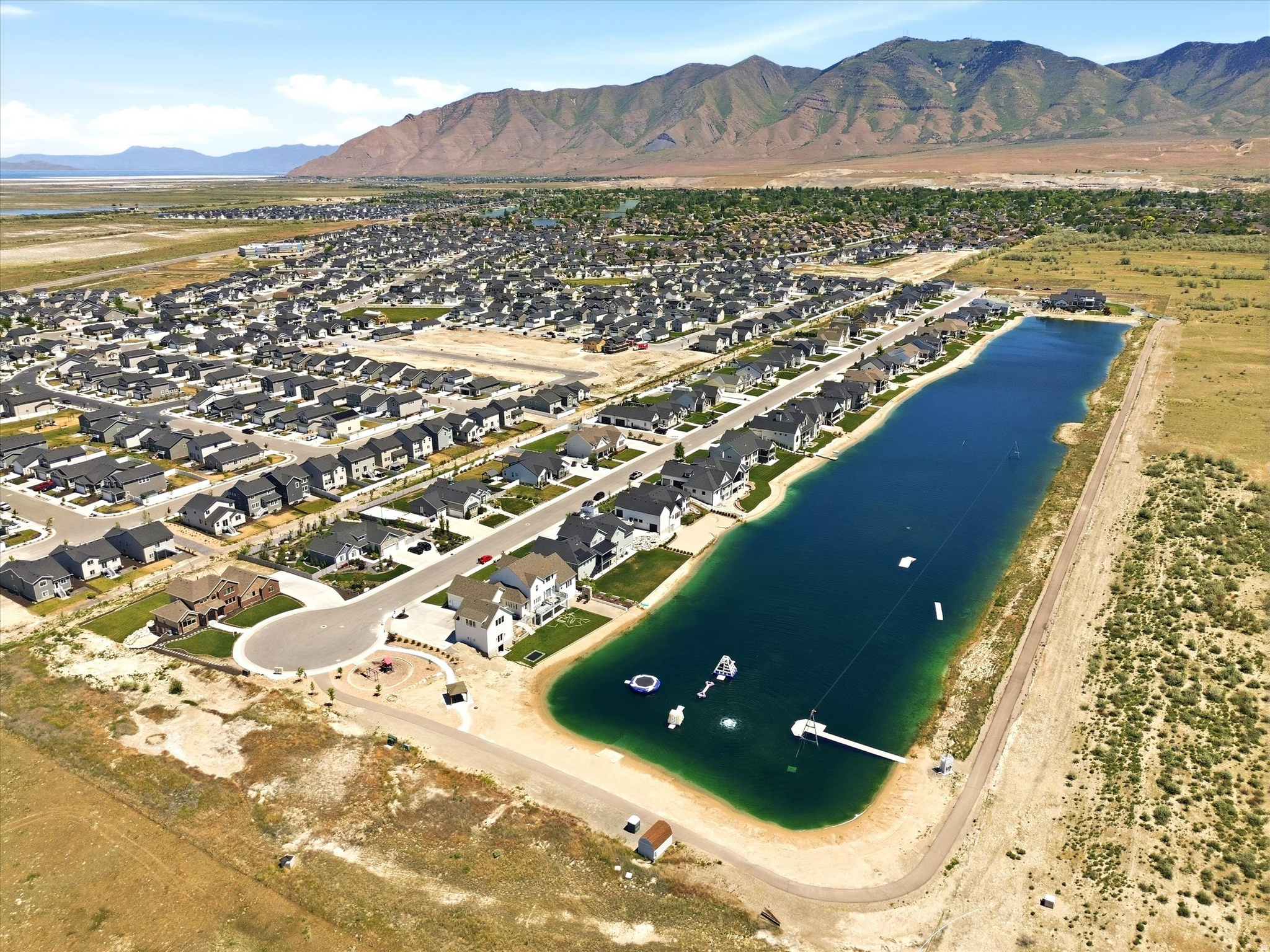 THE PIER - Residential