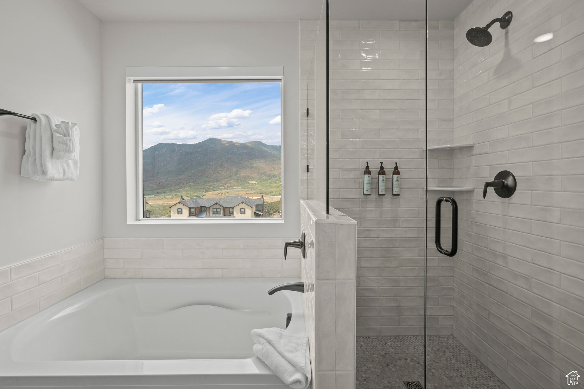 JORDANELLE RIDGE - Residential