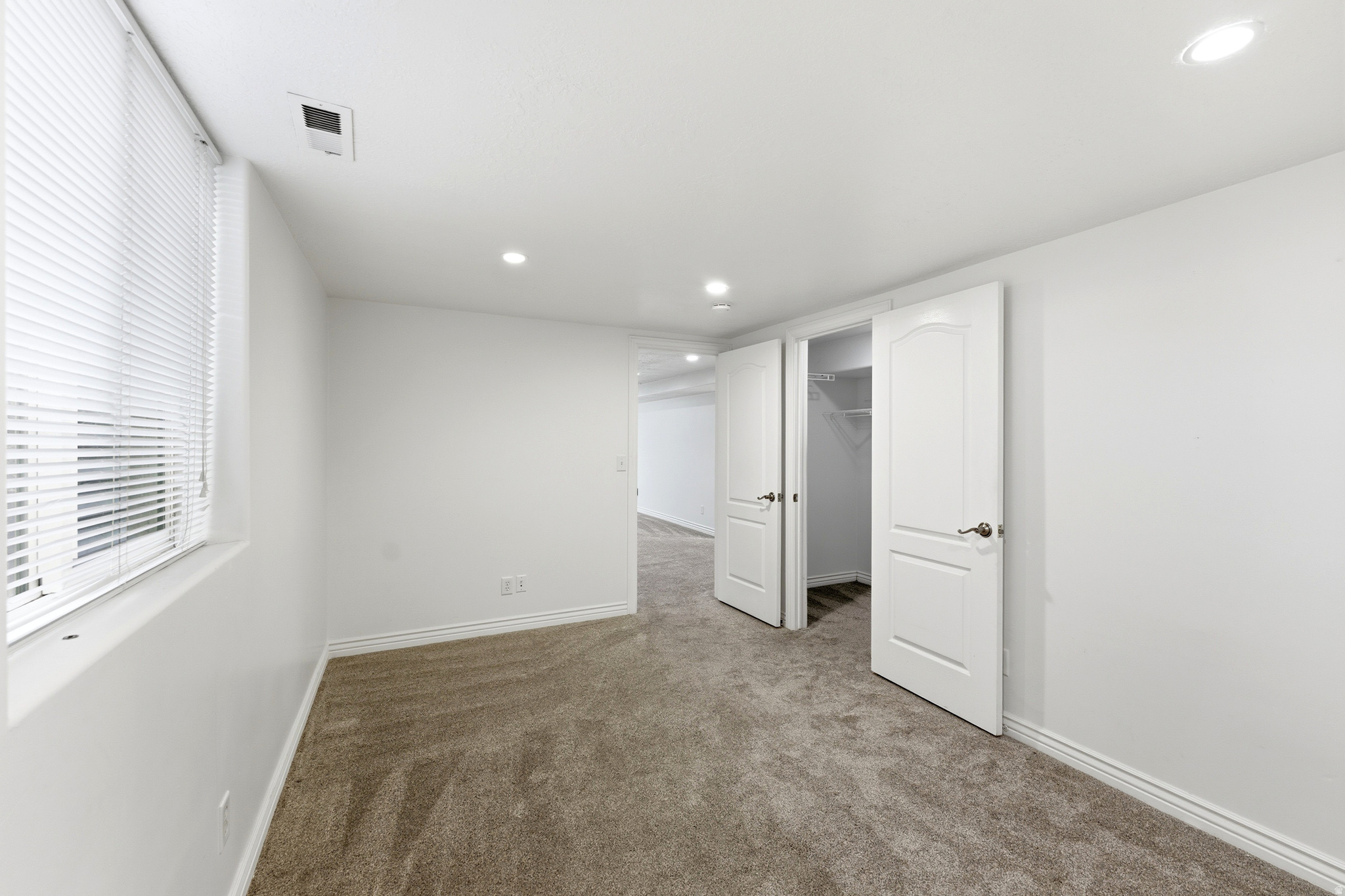 BEVERLY HILLS - Residential Income