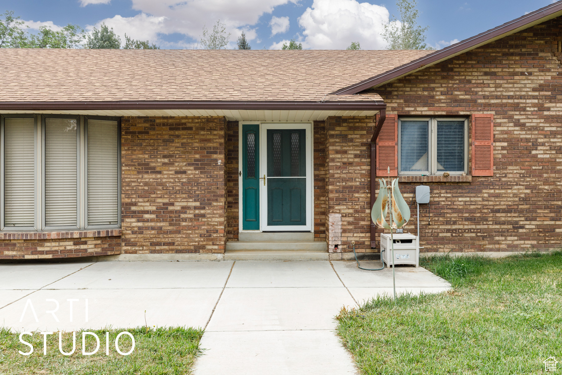 MINNIE CREEK ESTATES - Residential