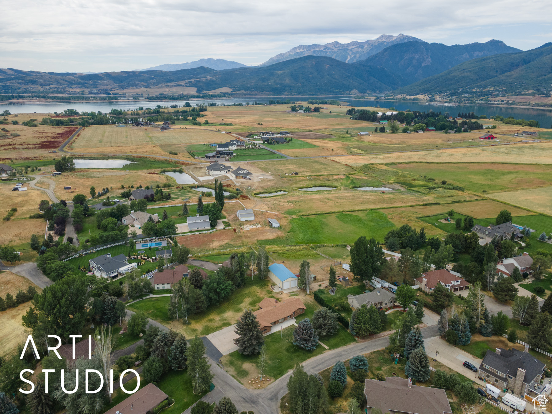 MINNIE CREEK ESTATES - Residential