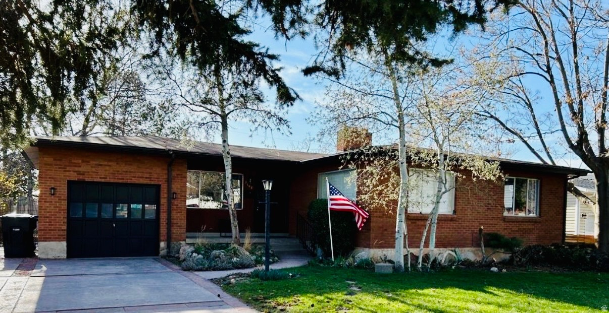 Photo 1 of 21 — 3464 S TERRACE VIEW DR, Millcreek, UT 84109