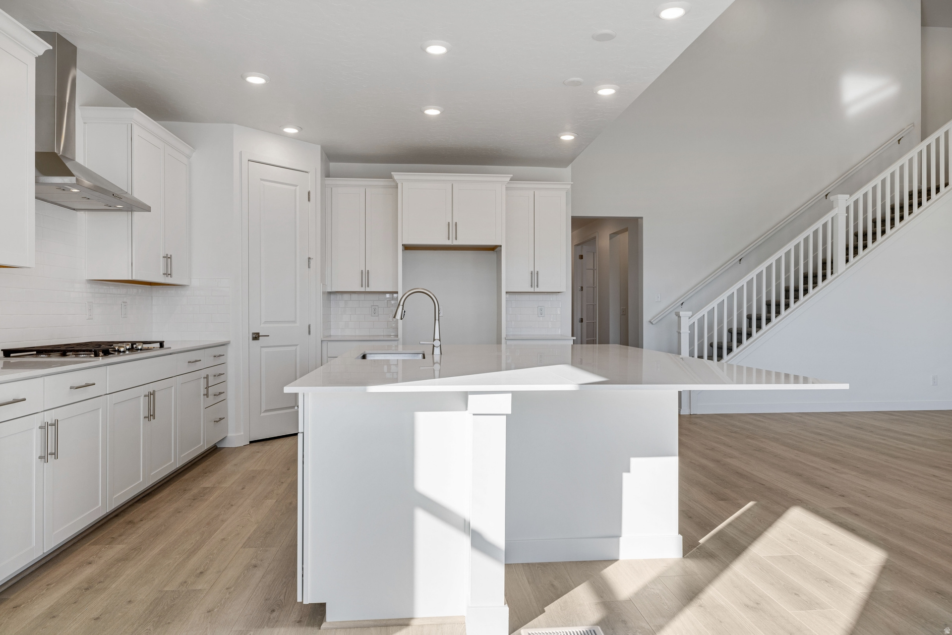 HERON HILLS - Residential