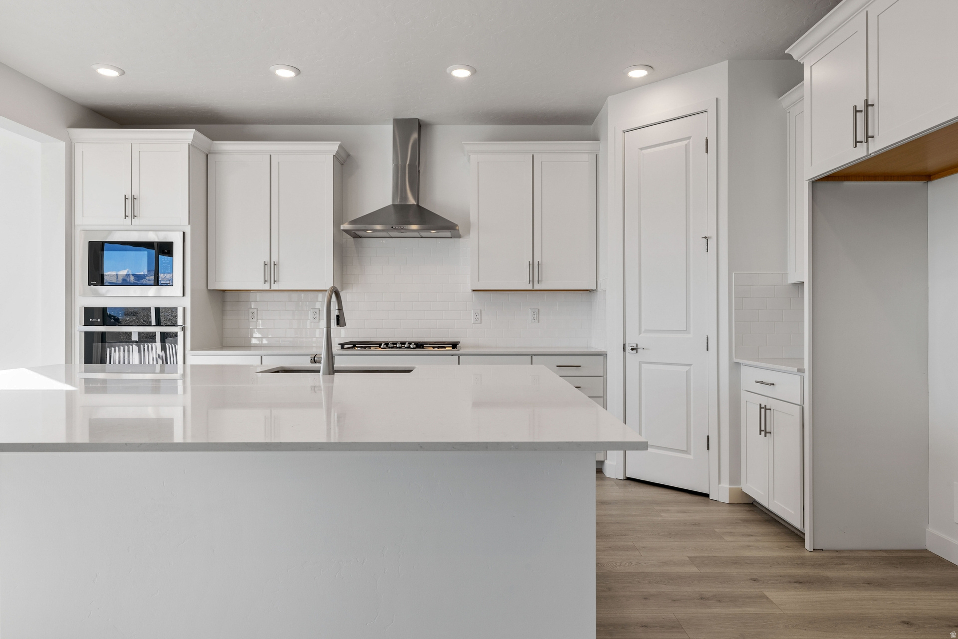 HERON HILLS - Residential