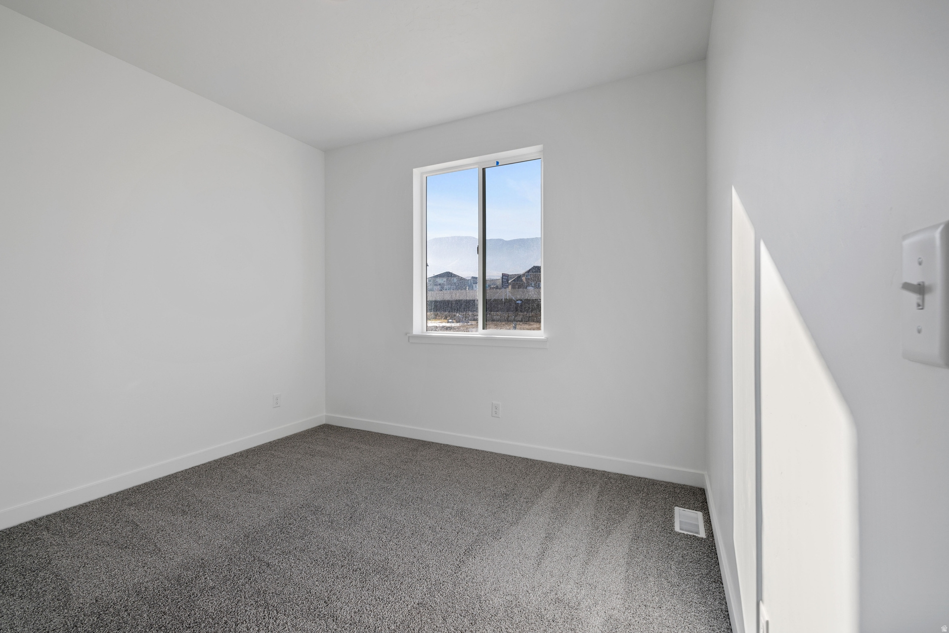 HERON HILLS - Residential