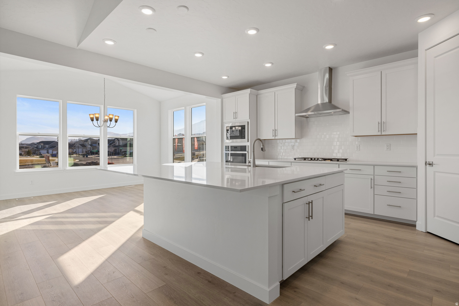 HERON HILLS - Residential