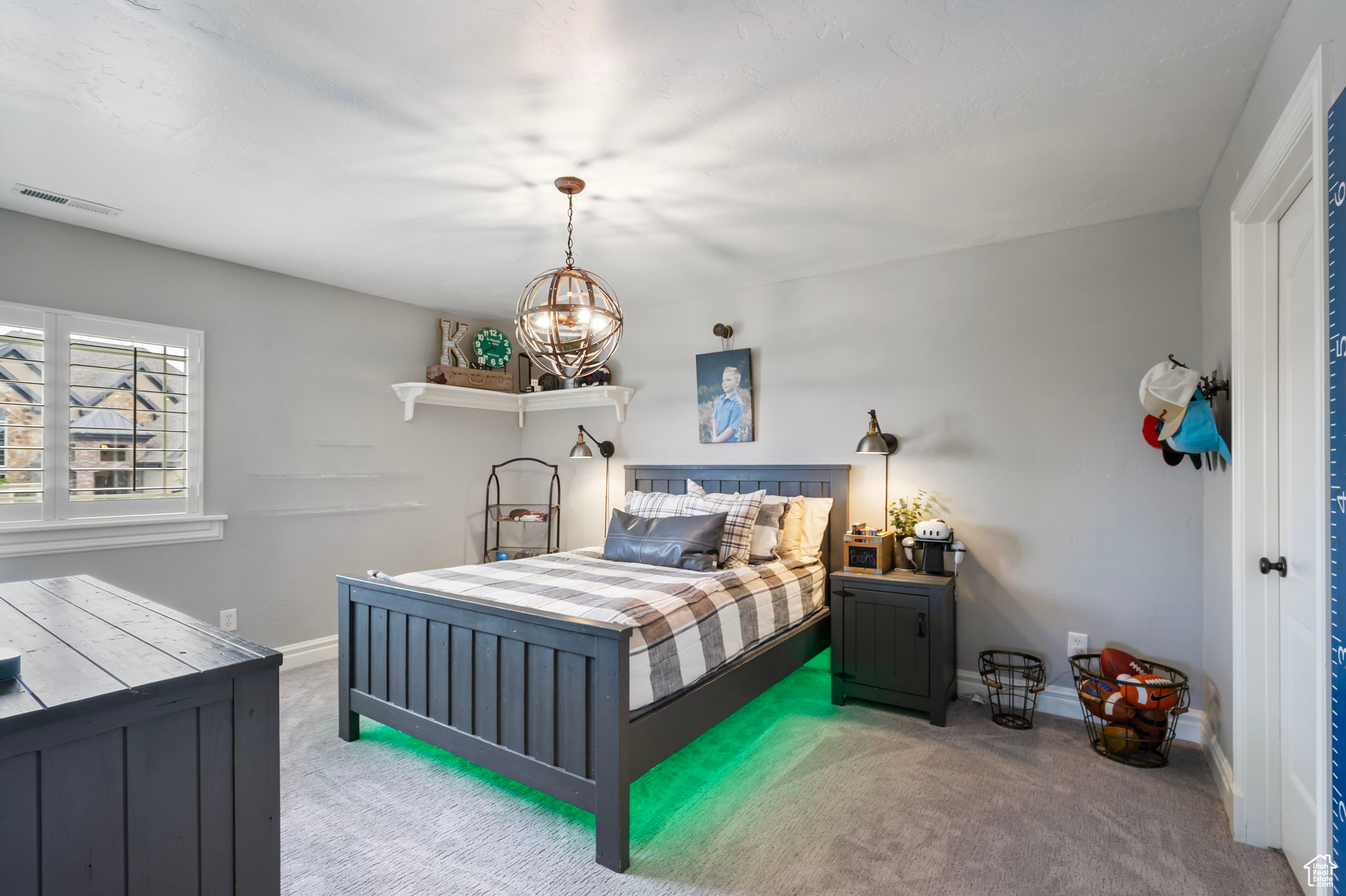 SARATOGA SPRINGS - Residential