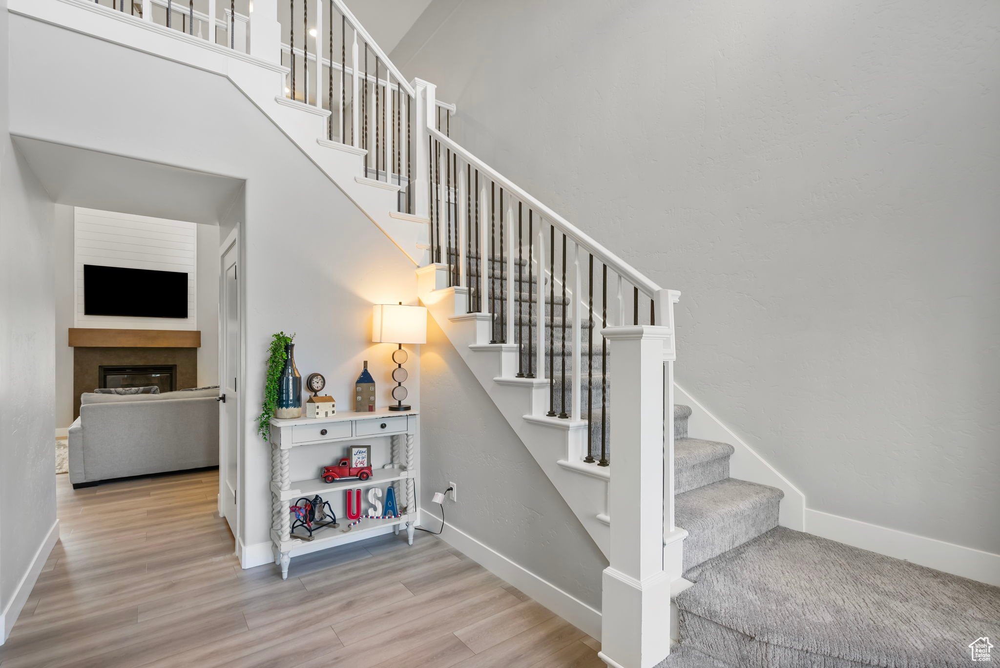 SARATOGA SPRINGS - Residential
