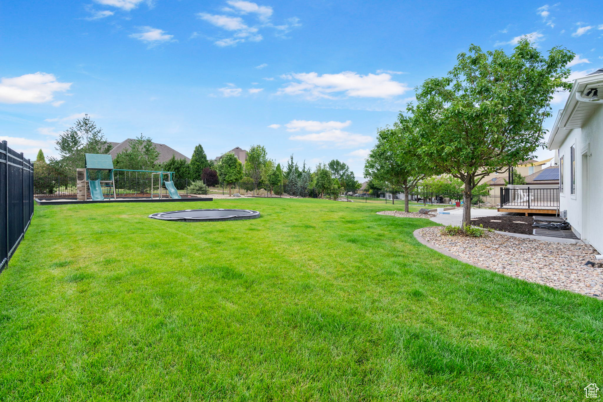 SARATOGA SPRINGS - Residential