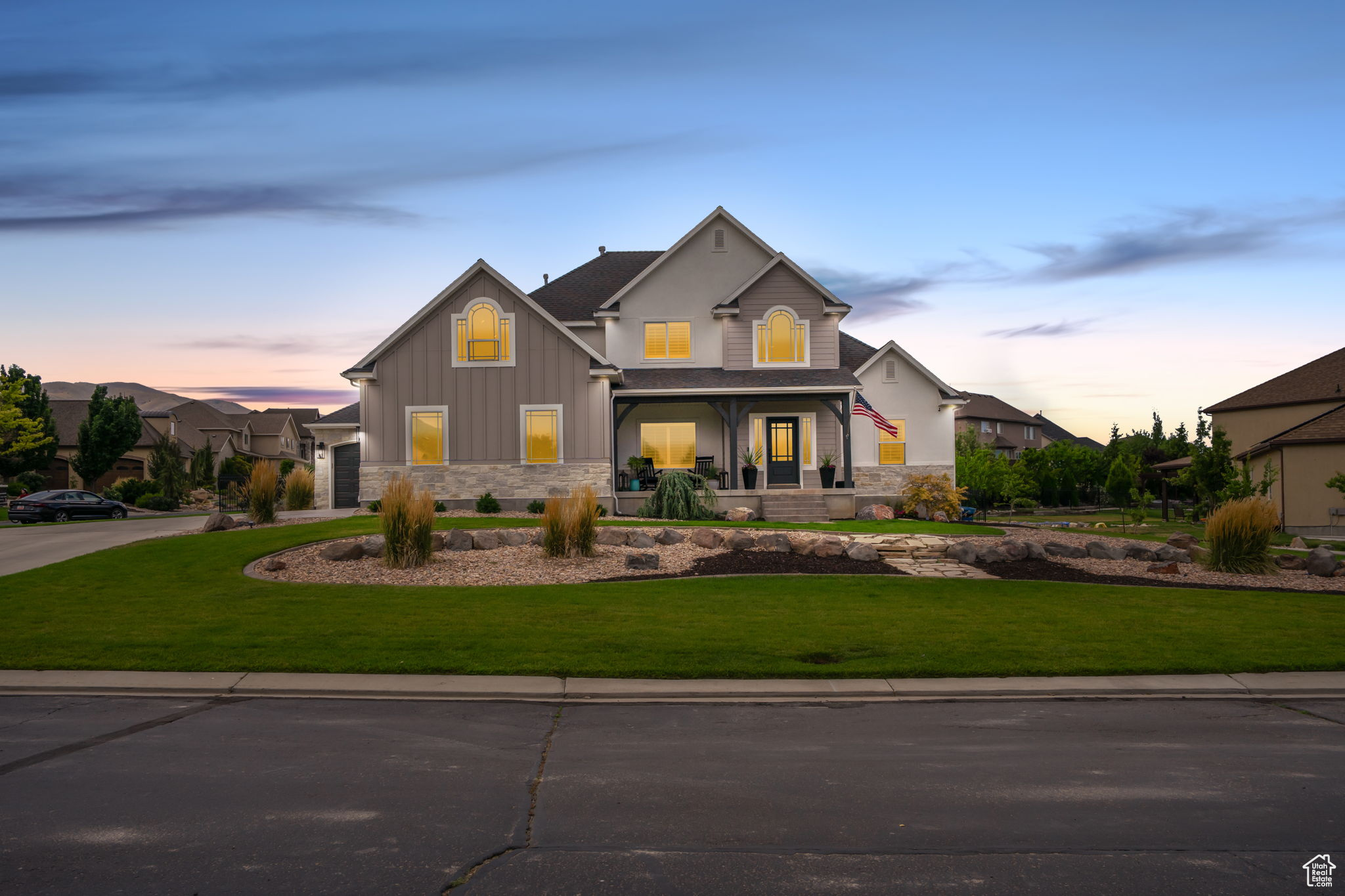 SARATOGA SPRINGS - Residential