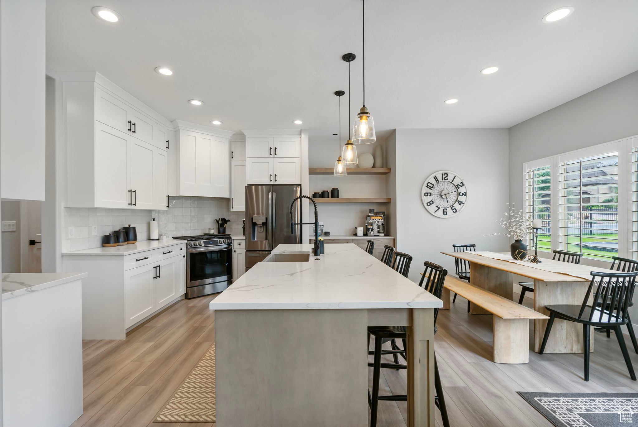SARATOGA SPRINGS - Residential