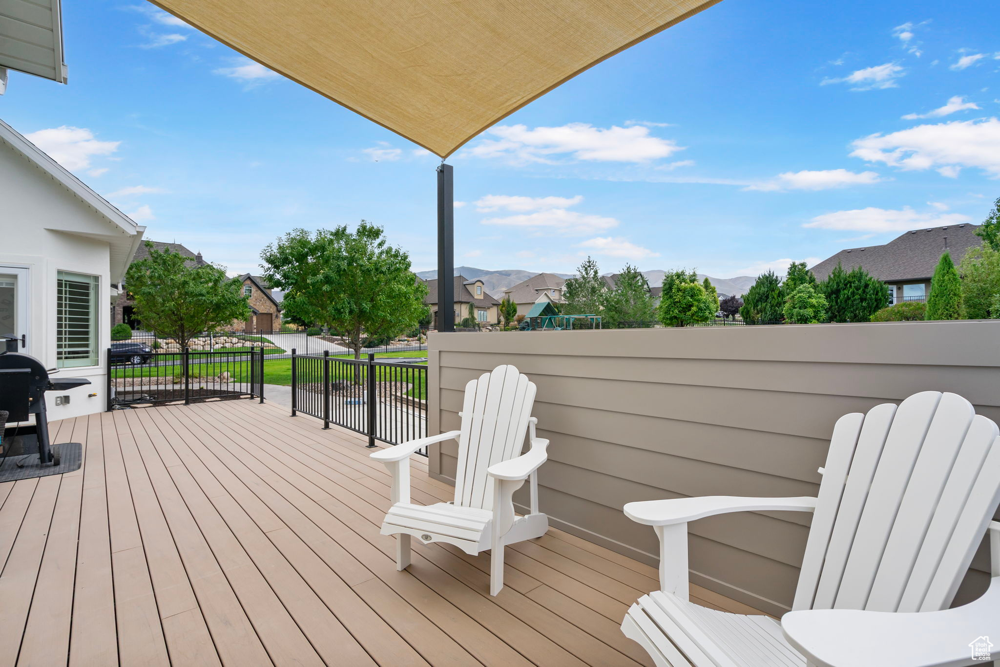 SARATOGA SPRINGS - Residential