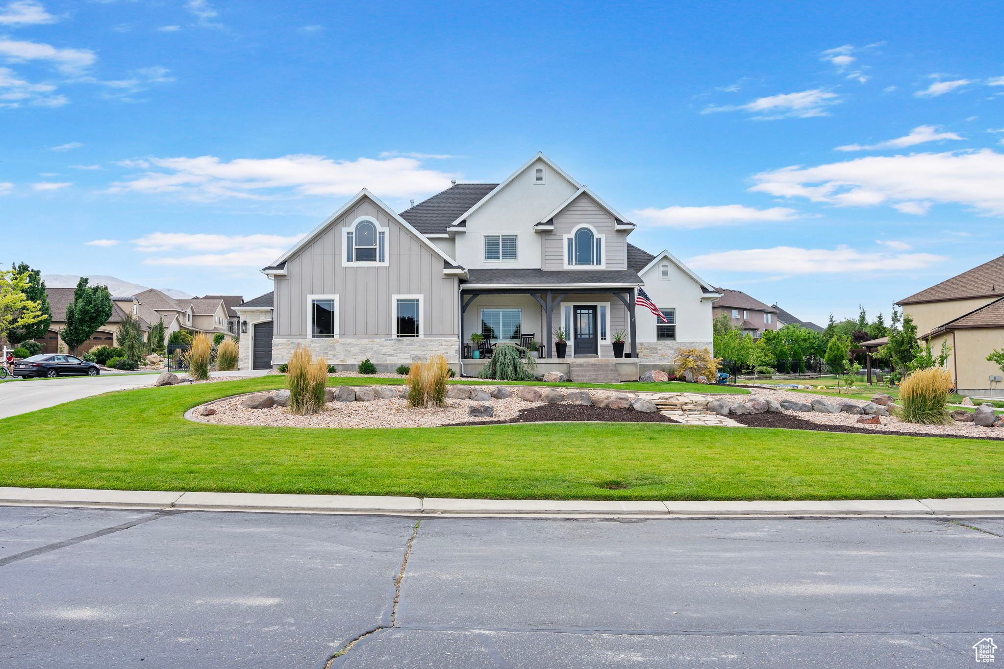 SARATOGA SPRINGS - Residential