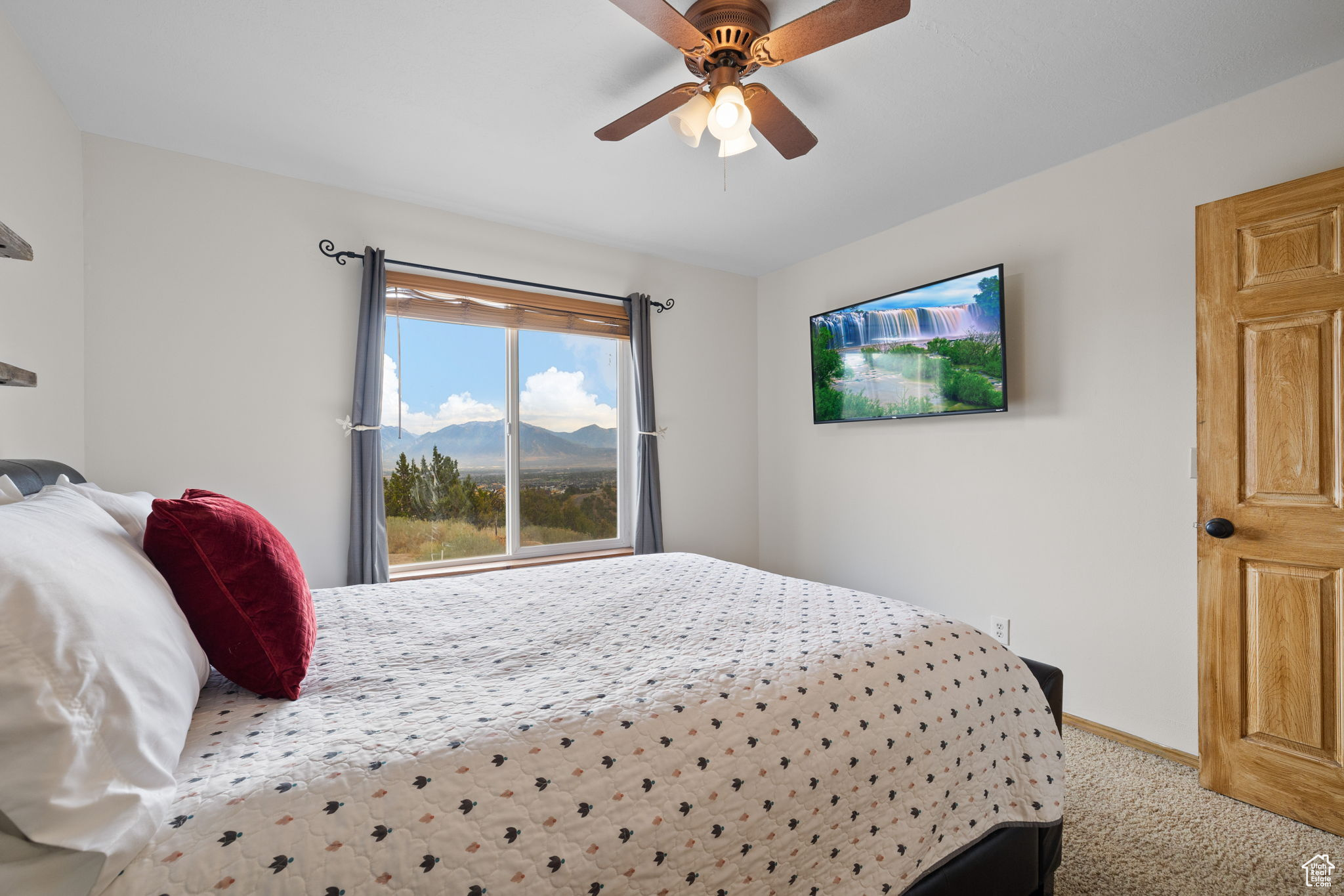 HIGH COUNTRY ESTATES II - Residential
