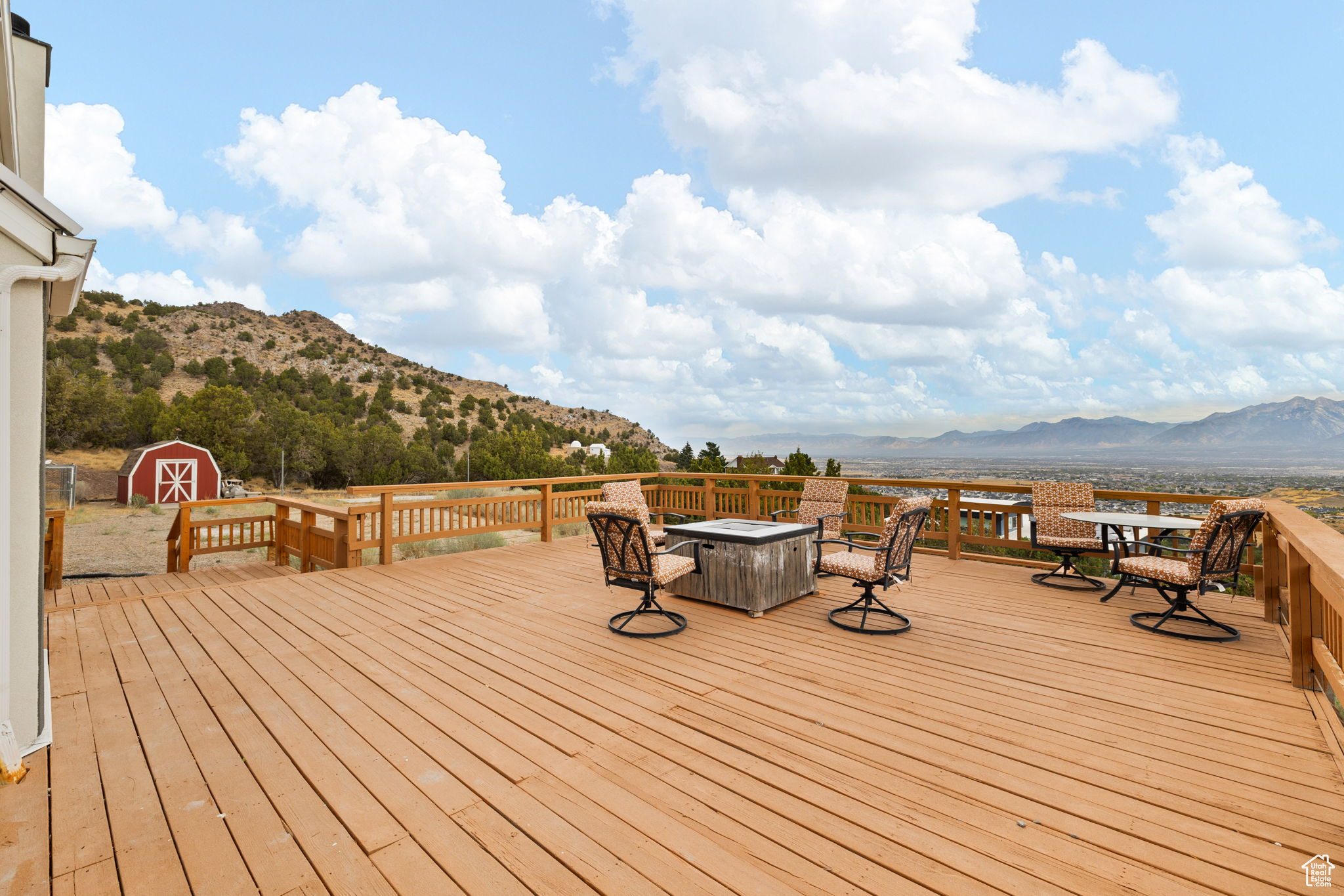 HIGH COUNTRY ESTATES II - Residential