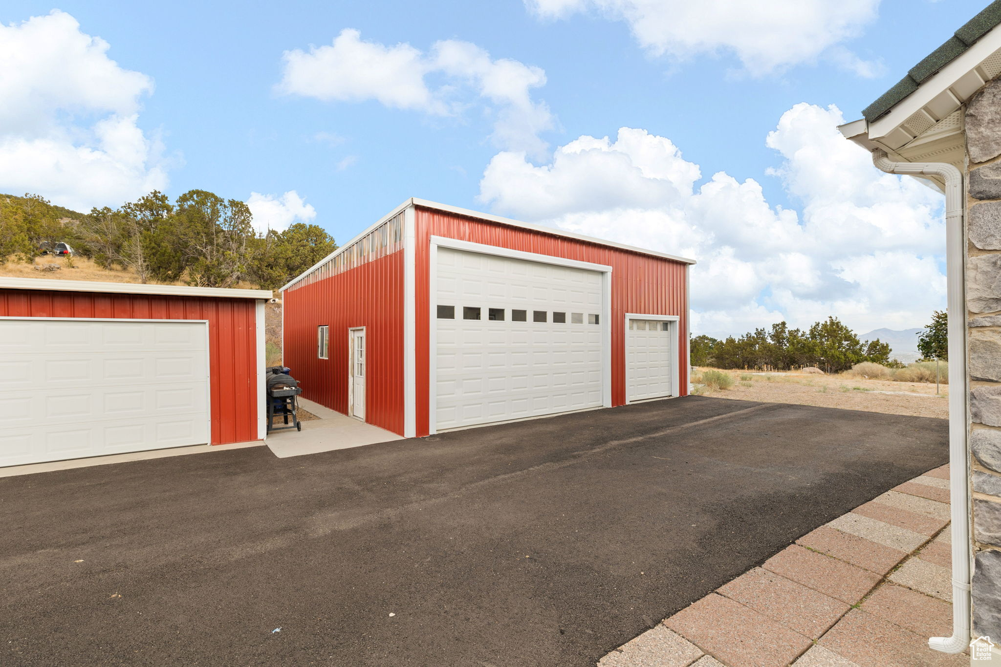 HIGH COUNTRY ESTATES II - Residential