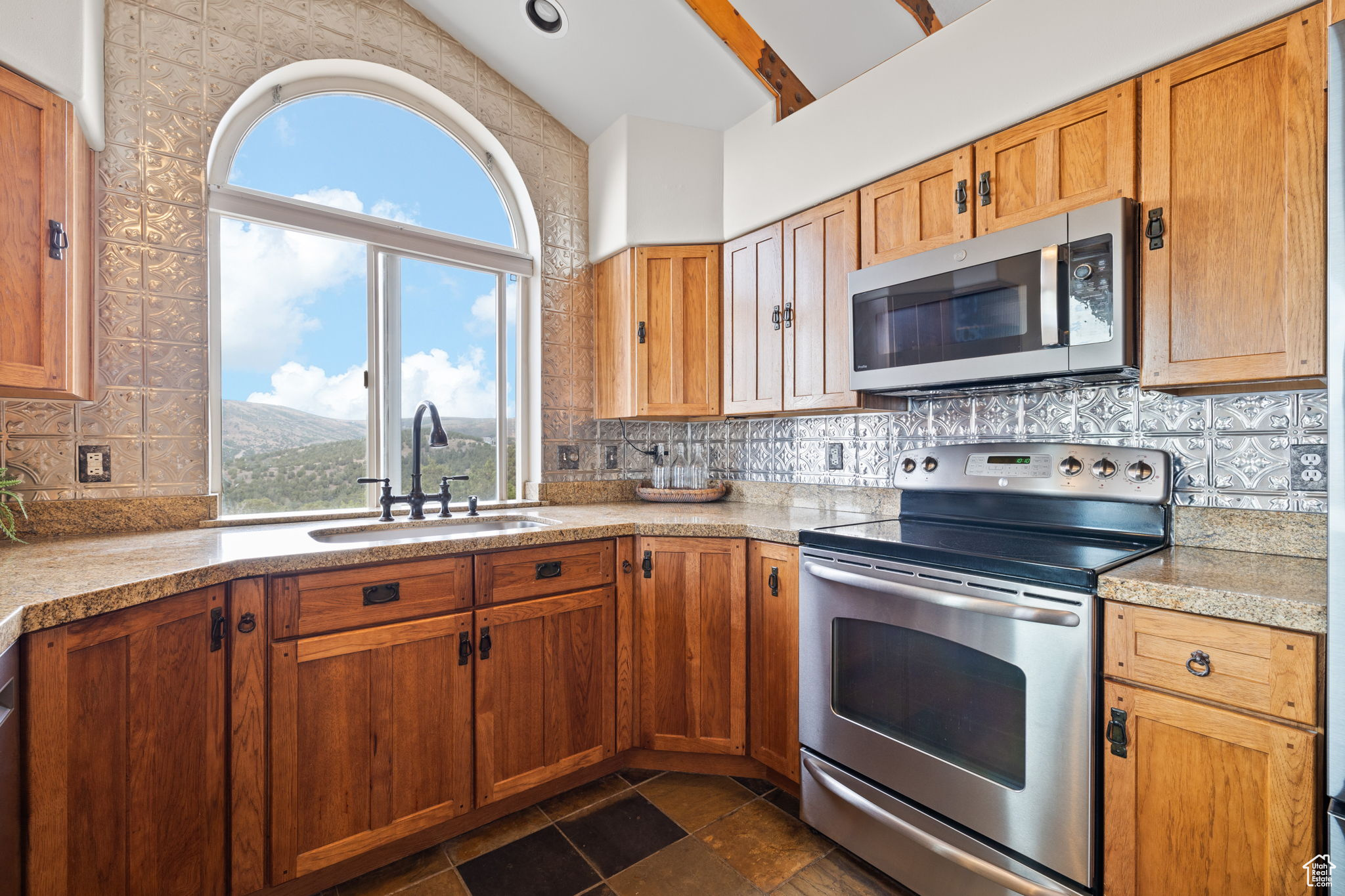 HIGH COUNTRY ESTATES II - Residential