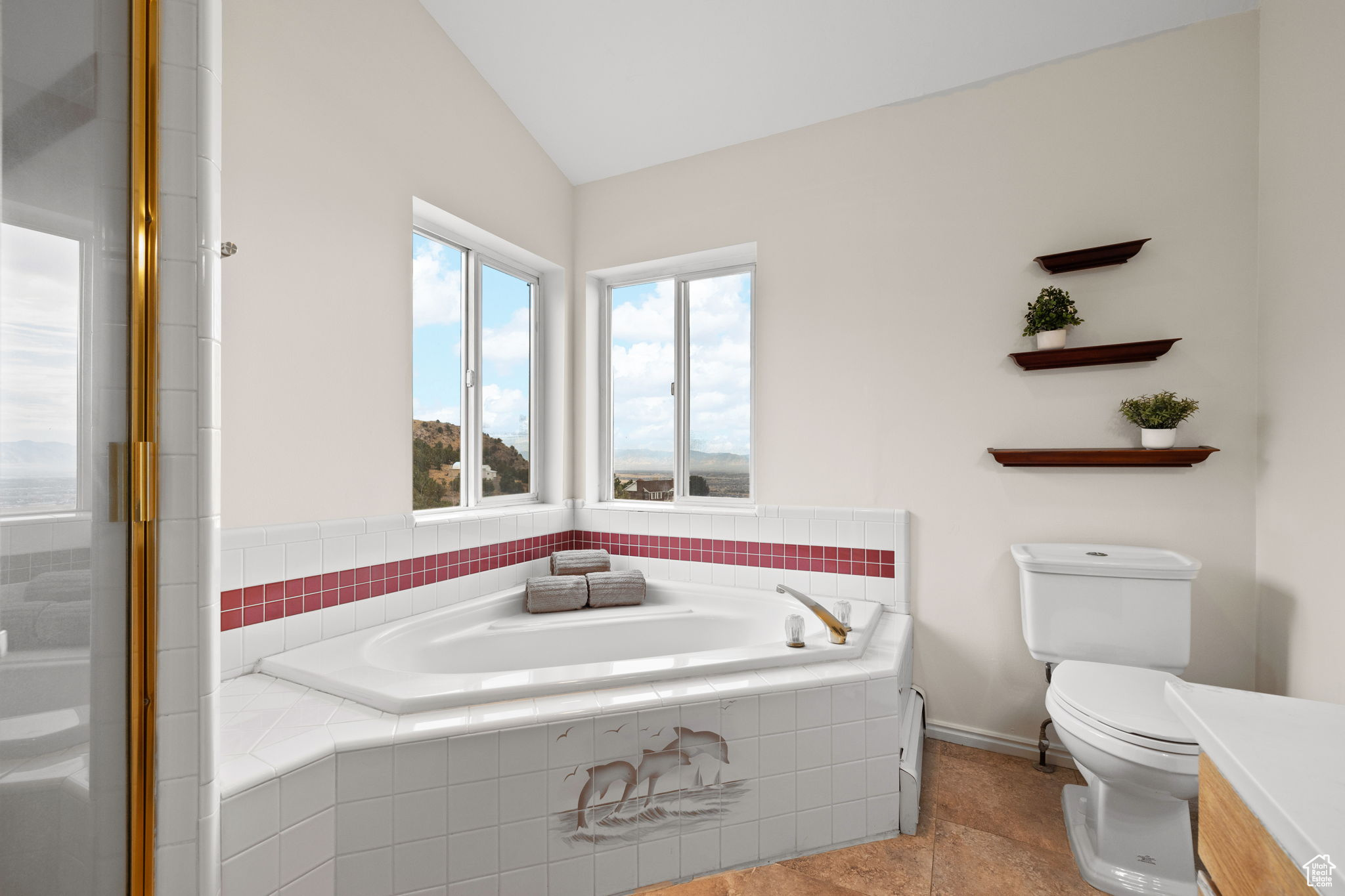 HIGH COUNTRY ESTATES II - Residential