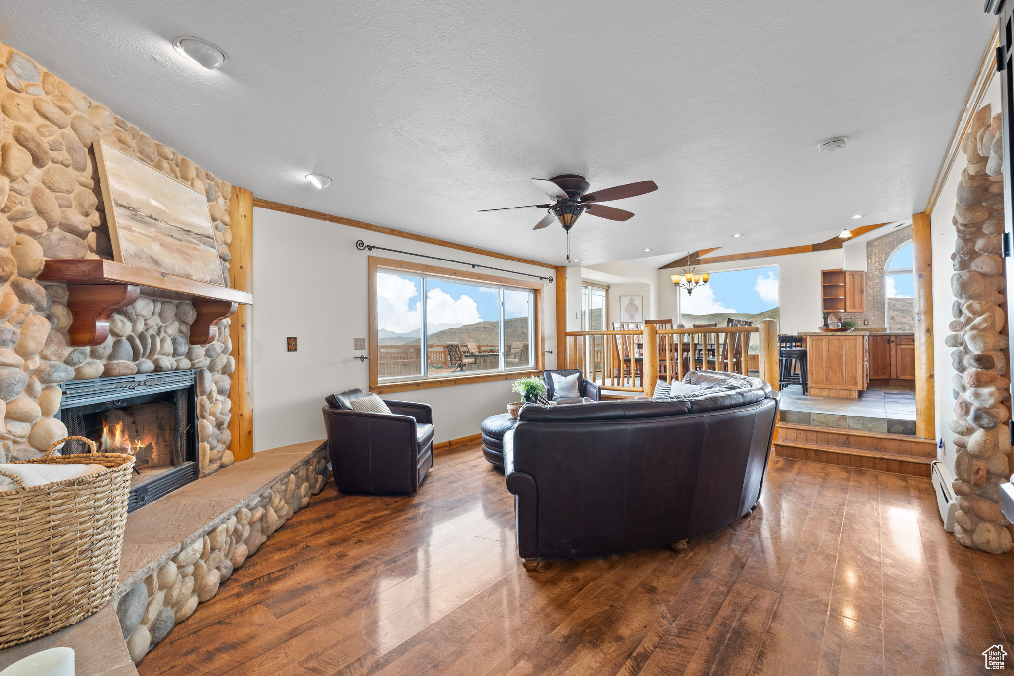 HIGH COUNTRY ESTATES II - Residential