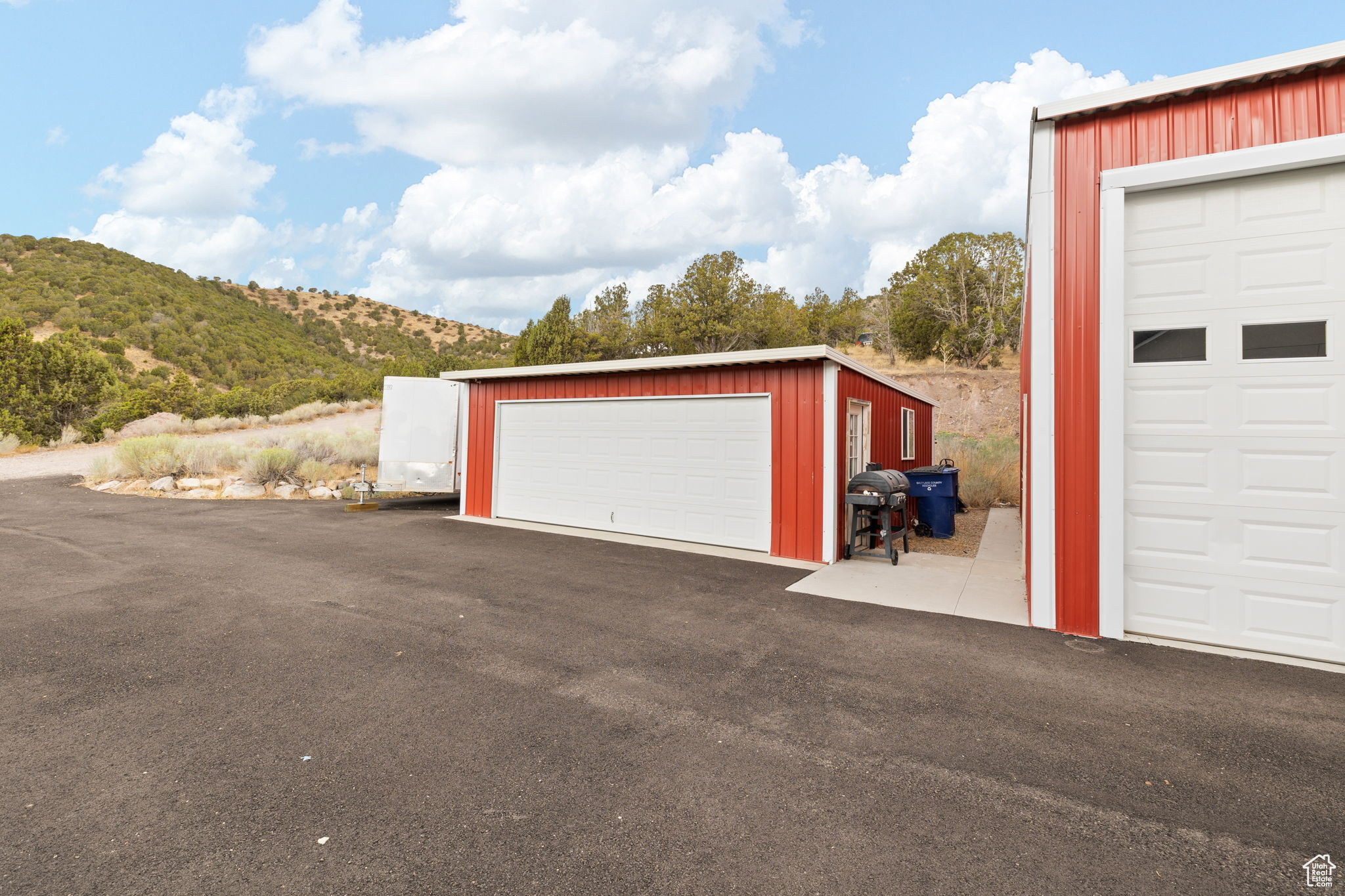 HIGH COUNTRY ESTATES II - Residential