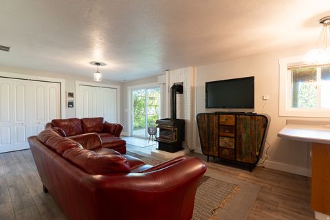 Tiny photo for 249 E 300 N, Smithfield, UT 84335 (MLS # 2158799)