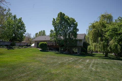 Tiny photo for 249 E 300 N, Smithfield, UT 84335 (MLS # 2158799)