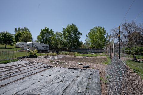 Tiny photo for 249 E 300 N, Smithfield, UT 84335 (MLS # 2158799)