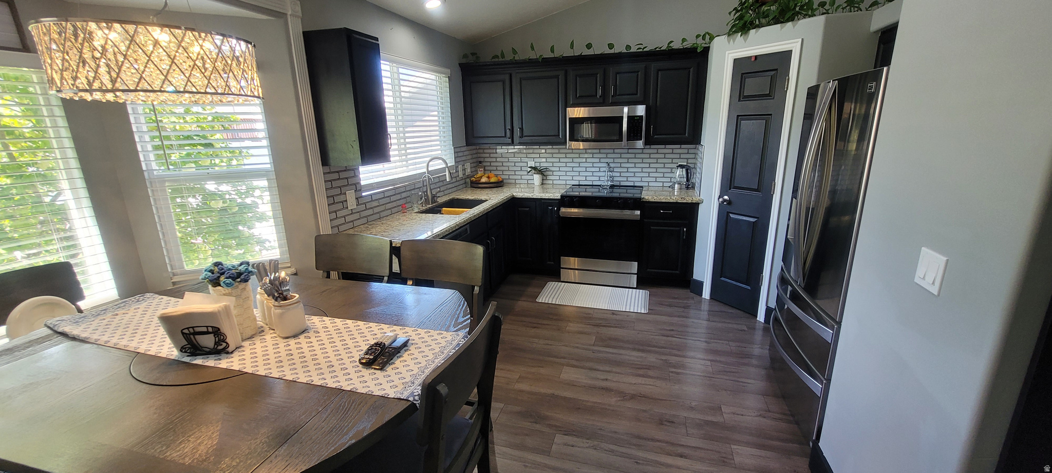 OAKS AT JORDAN HILLS VILLAGES PHASE 9 - Residential