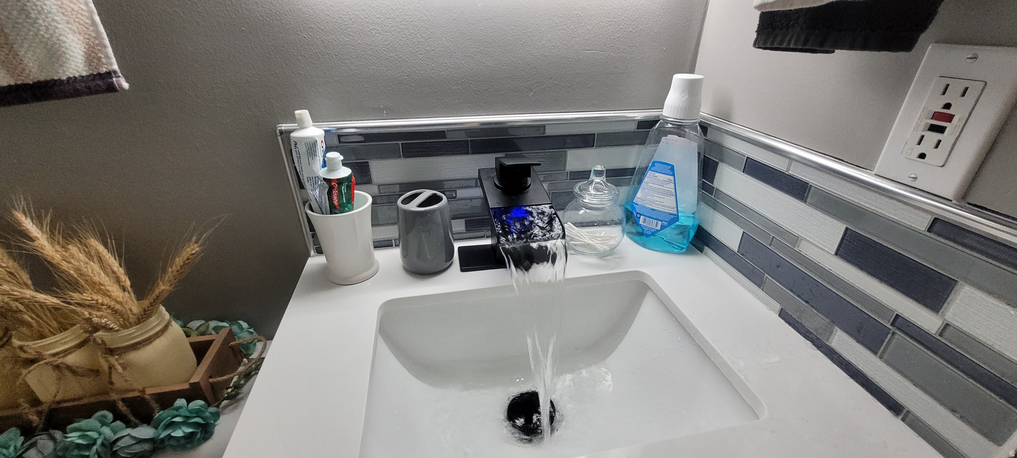 OAKS AT JORDAN HILLS VILLAGES PHASE 9 - Residential