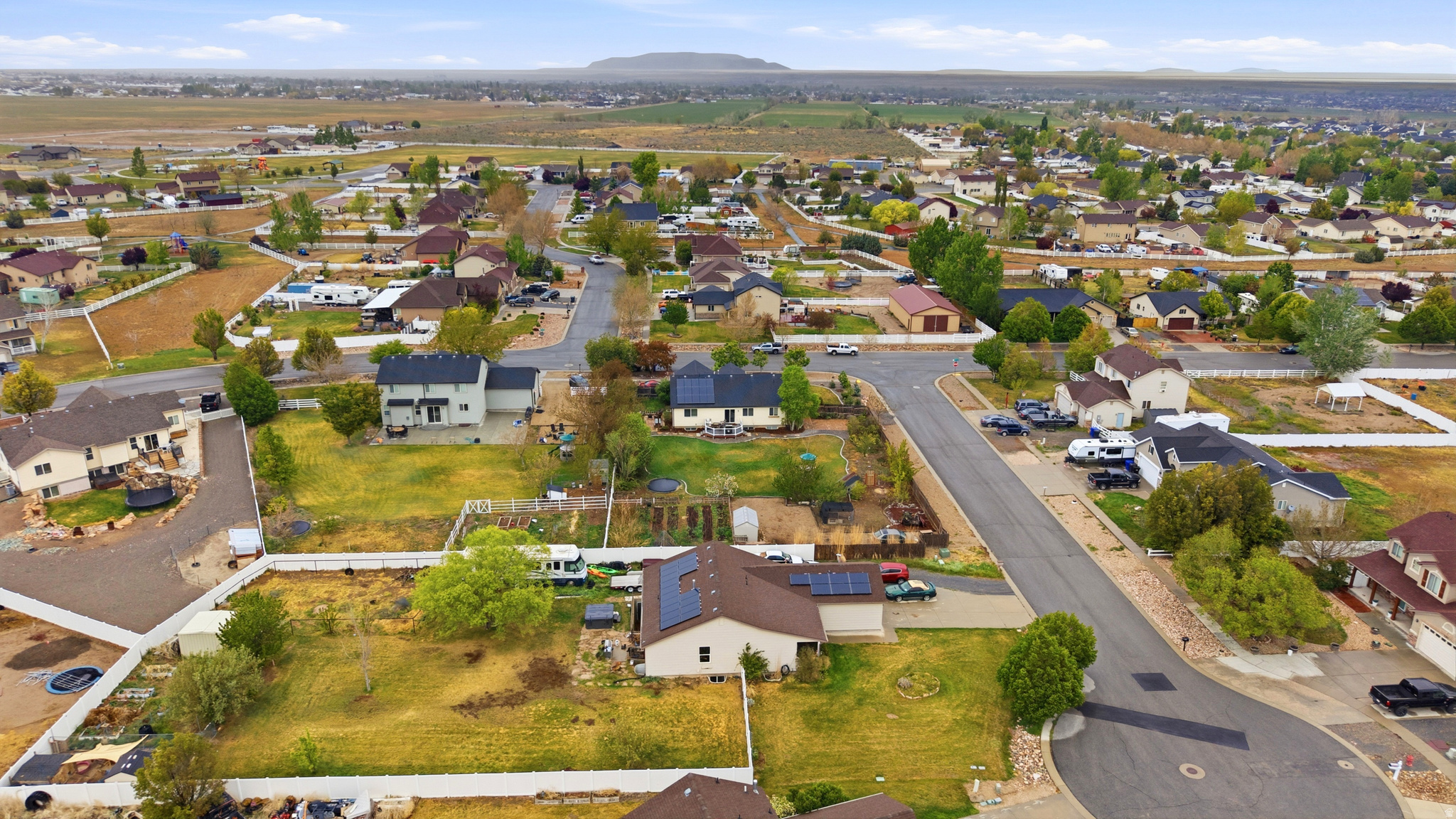 SOUTH WILLOW ESTATES - Residential