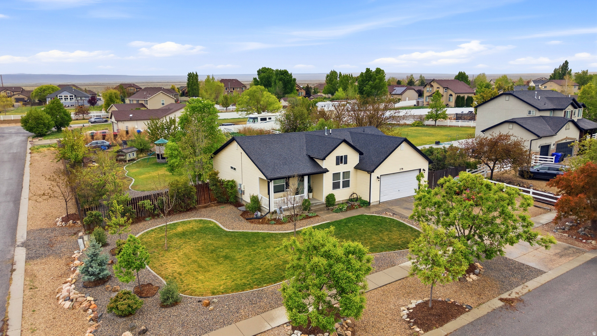 SOUTH WILLOW ESTATES - Residential