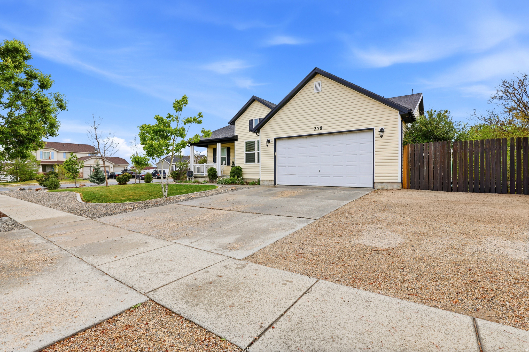 SOUTH WILLOW ESTATES - Residential