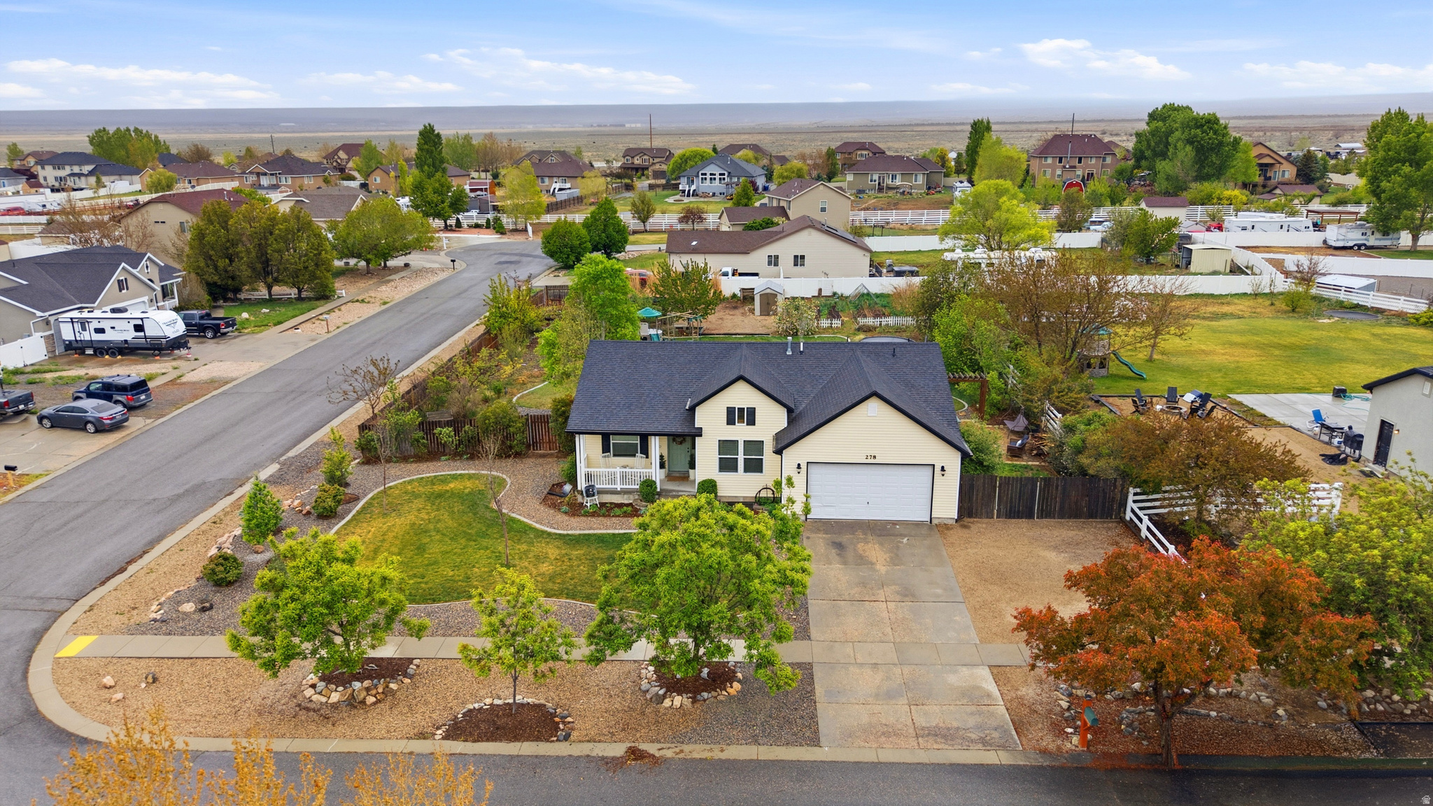 SOUTH WILLOW ESTATES - Residential