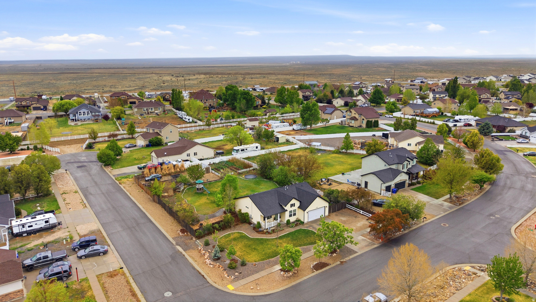 SOUTH WILLOW ESTATES - Residential