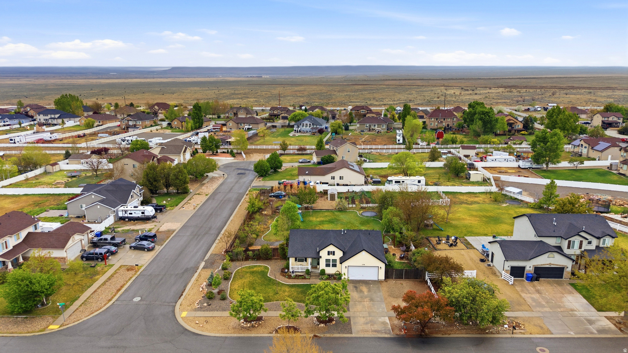 SOUTH WILLOW ESTATES - Residential