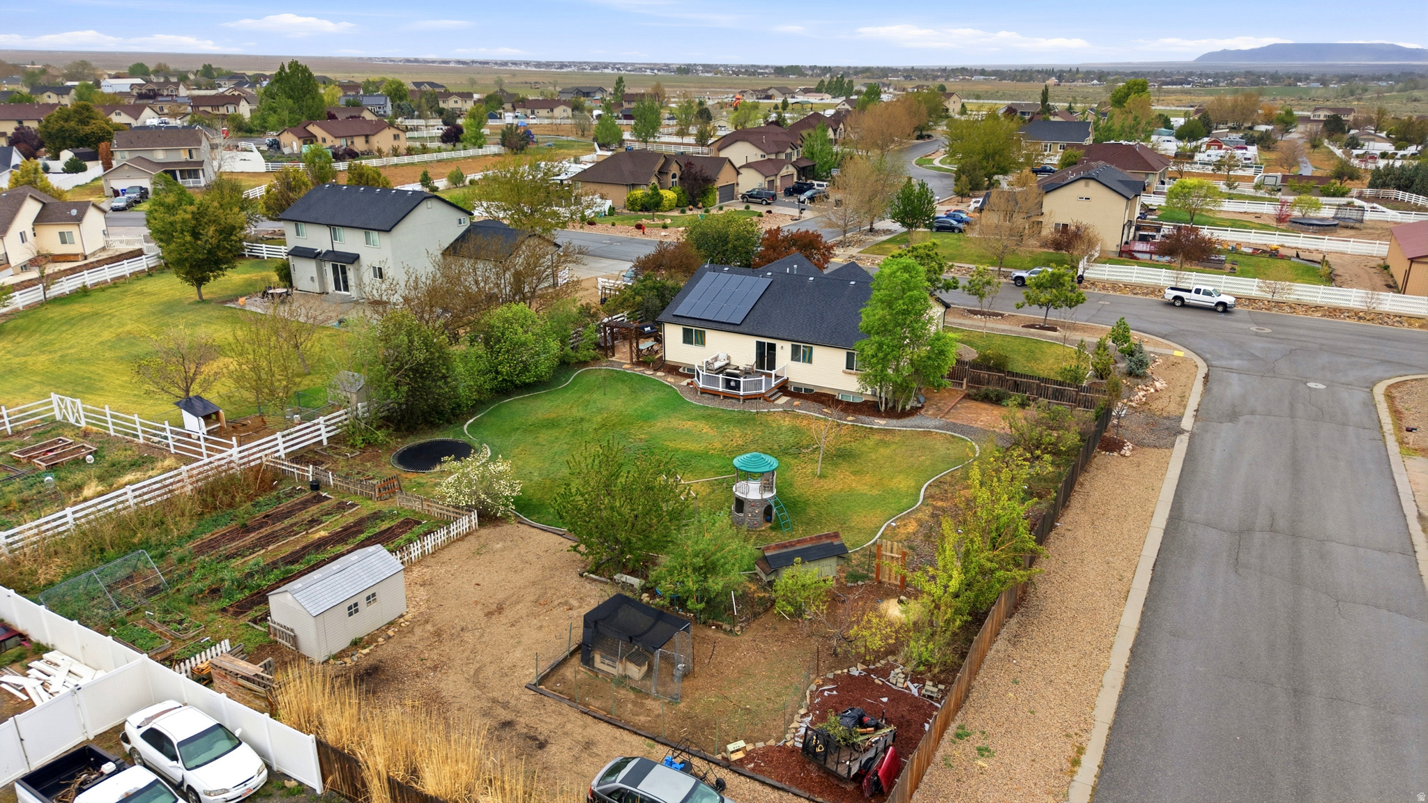 SOUTH WILLOW ESTATES - Residential