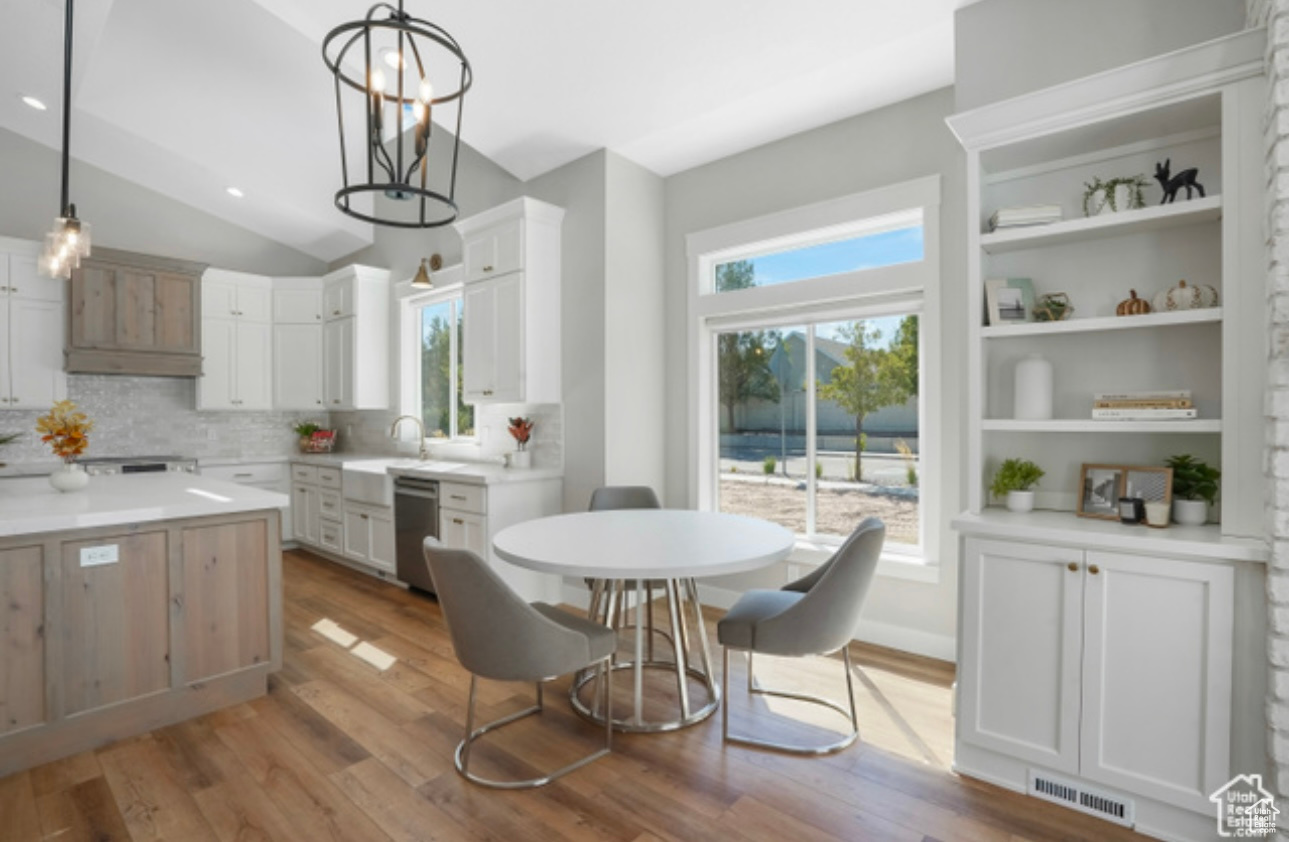 PURA VITA - Residential
